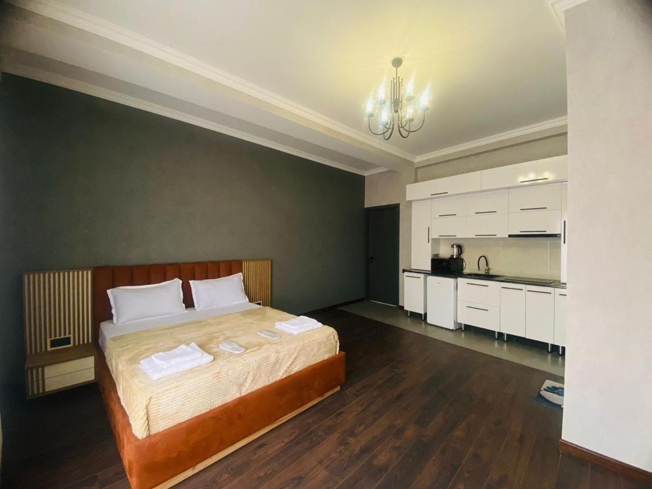 Hotel Garden Tbilisi Luaran gambar