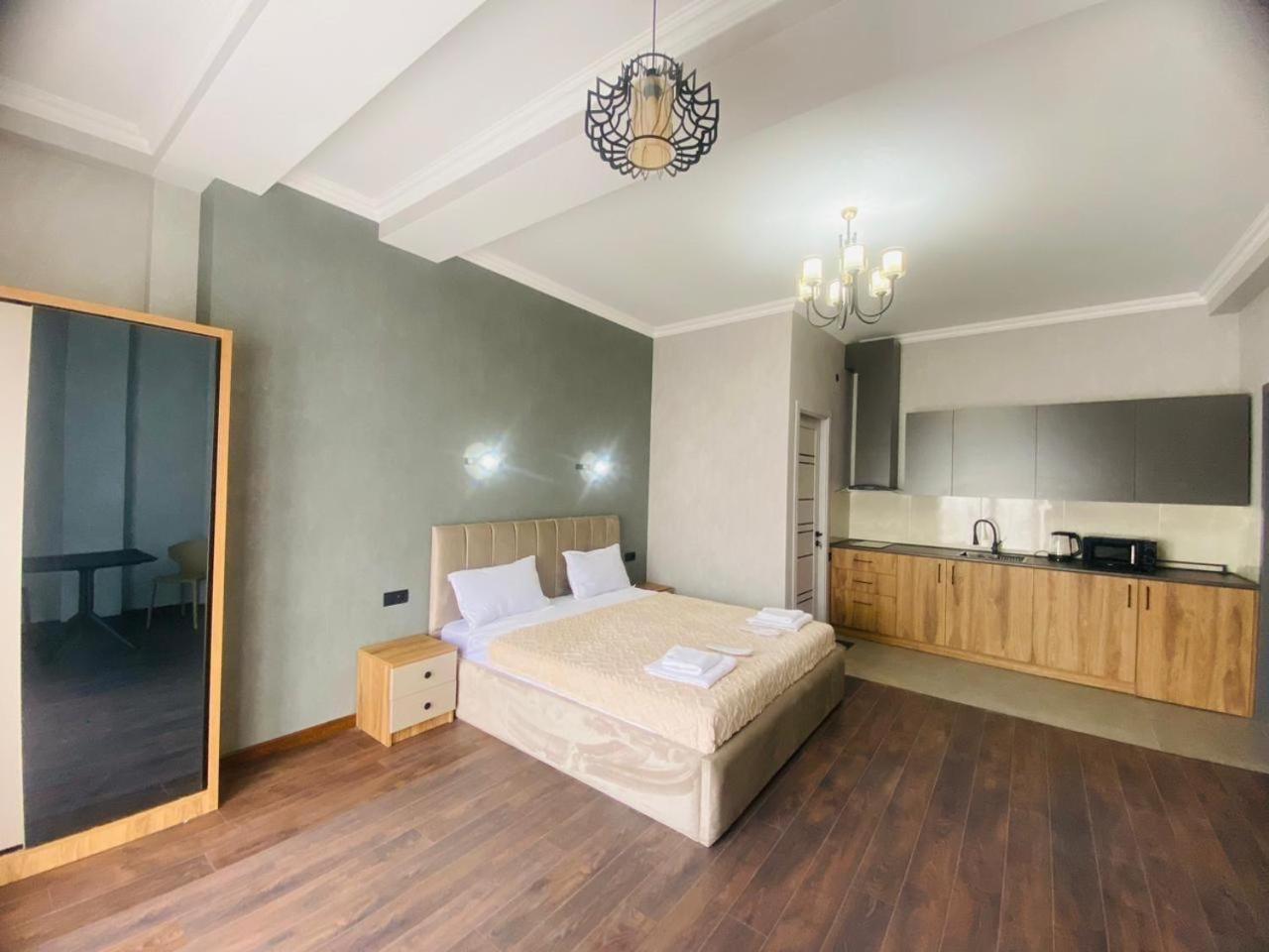 Hotel Garden Tbilisi Luaran gambar