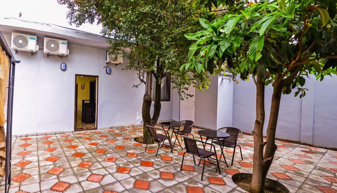 Hotel Garden Tbilisi Luaran gambar