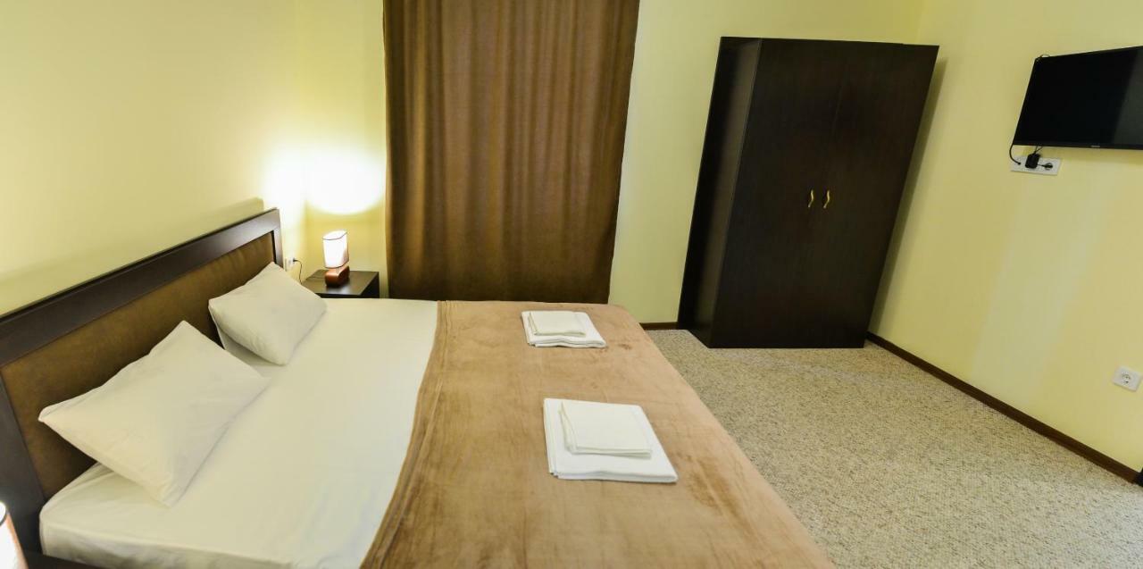 Hotel Garden Tbilisi Luaran gambar